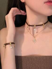 2pcs Vintage American Style Multi-Layer Necklace And Bracelet Set - Gold - View 2