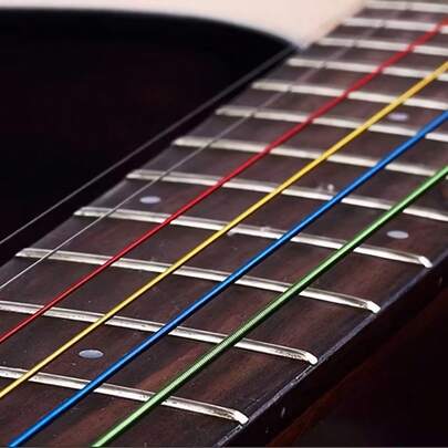 6 Stücke/Set hochwertige Gitarrensaiten - 6 Kupfer-Ersatzsaiten | Premium-Zubehör für Akustikgitarre, einzeln verpackt, Gefühl, reichhaltiger Ton, Gitarren-Ausrüstungszubehör, einfach zu installieren, verleihen Sie Ihrer Akustik- oder Klassikgitarre einen Farbakzent! Gitarrenzubehör geeignet für Anfänger und Musiker, Musikinstrumentenzubehör, geeignet für Gitarrenverzierung, Gitarrengeschenke, Musikgeschenke, Musikzimmer-Essentials, Bands, Aufführungen, Studentengeschenke, Herrengeschenke, Damengeschenke