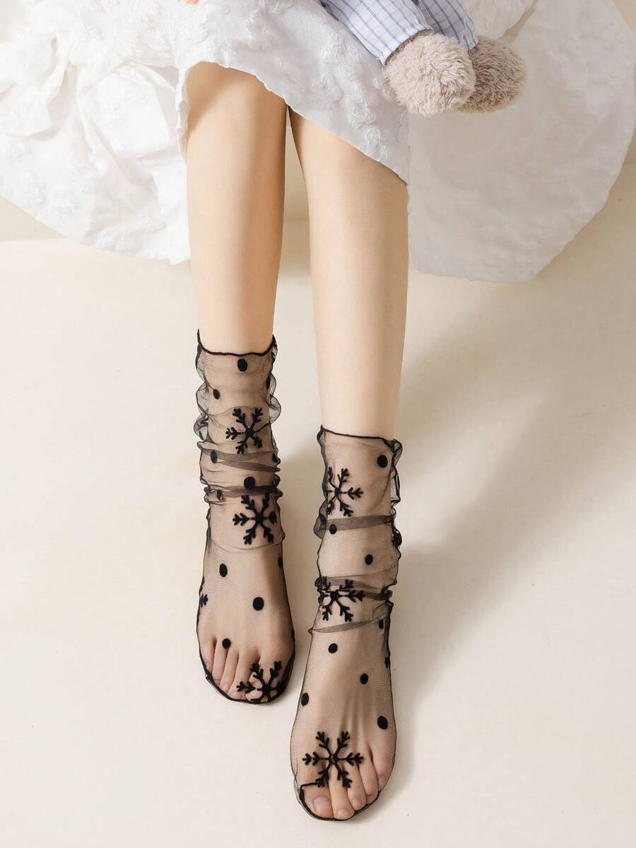 1 Pair Women's Thin Mid-Calf Transparent Mesh Lace Socks, New Fashionable Breathable Design For Spring/Summer - Multicolor - View 1