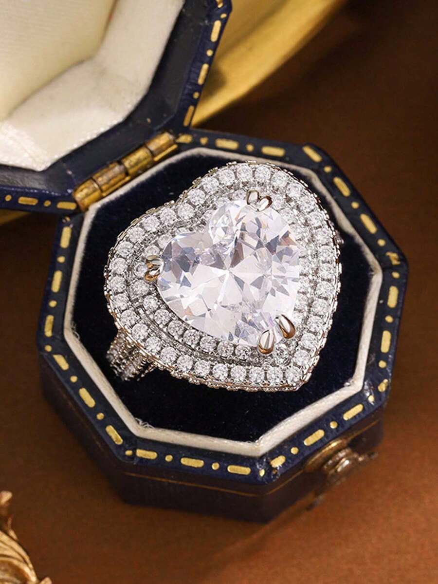 奢华心形几何立方氧化锆戒指，情人节送给女性的珠宝礼物 - 白色 - 查看 1