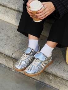 2025 Fashion Sneakers For Women Lace Up Tennis Shoes Low-Top Sneakers Walking Dressy Comfortable Casual Retro Sneakers Vintage Shoes Street Style - 銀色 - 查看 7