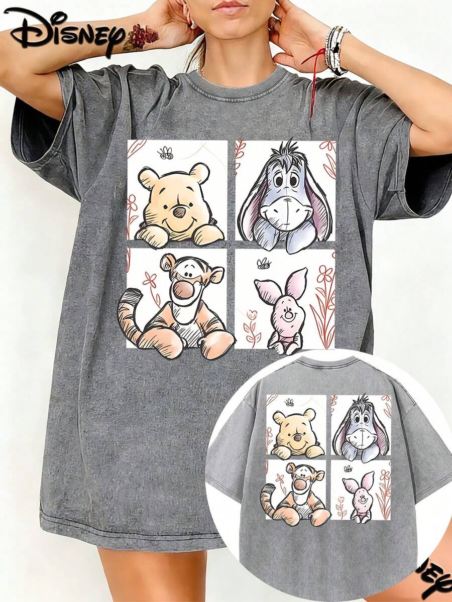 Disney Winnie The Pooh And Her Friends Are Playful And Funny Together, And They Are Printed Before And After The Decoration. A Fashionable Commuter Street Style Fashion Lovers' Old Washing Style Street  Men's And Women's T-Shirts - 灰色 - 查看 1