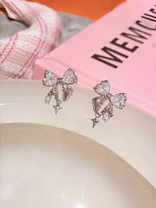 一对闪亮星空蝴蝶耳环，可爱百搭，优雅迷人，是送给妈妈、朋友、生日、派对、婚礼的绝佳礼物，合成宝石首饰，圣诞节饰品 - 彩色 - 查看 3