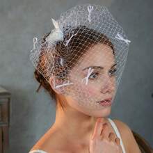1pc Handmade Bird Cage Bow Faux Pearl Veil Headpiece, Wedding Accessory - White - View 2