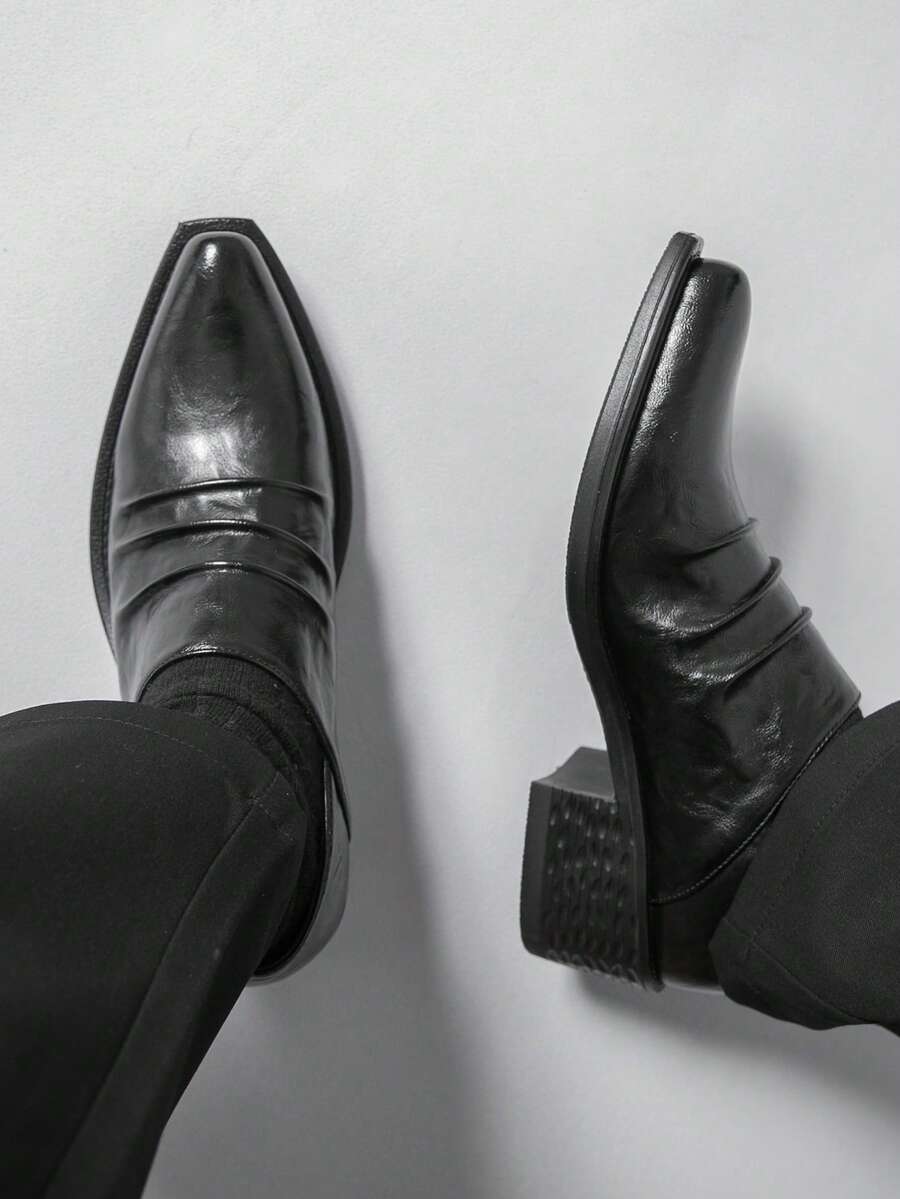 男士复古英伦风休闲坡跟正装鞋，褶裥鞋头设计，真皮材质，适合办公室、婚礼等场合穿着。 - 黑色 - 查看 1