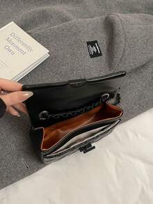 Mini New Rhombus Chain Handbag, Minimalist Design Crossbody Bag, Commuting Shoulder Bag - Black - View 9