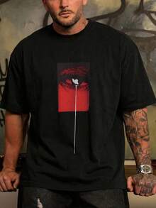 Camiseta de manga corta de cuello redondo con estampado gráfico de lágrima roja suelta de moda callejera casual de verano para hombres FRACTYR - Negro - Ver 2