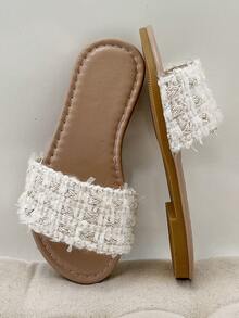 2pcs/Set Girls' White Embossed Sandals, 2026 New Arrival, White Embossed Gold Thread Woven Breathable Non-Slip Flat Luxury Style Sandals, Suitable For Daily Outings And Social Occasions - Beige - View 8