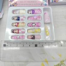 1件动漫女孩佩戴假指甲套装，可爱3D蝴蝶结假指甲，粘性指甲套装，女孩生日派对礼物。（随机款式） - 彩色 - 查看 4