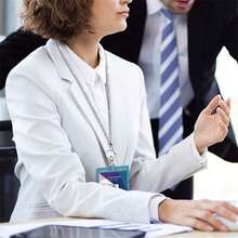 1pc Crystal Lanyard With Rhinestones, Approx. 31.5 Inches (80cm) Long, With Metal Clasp And Key Ring, Suitable For Office, School And Other Occasions - 1pc - View 2