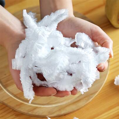 500pcs Thick Disposable Plastic Wrap, Transparent & Stretchable, For Leftover Food, Fruits & Vegetables, Suitable For Fridge, Countertop, Storage Containers, Kitchen Supplies