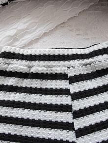 2pcs Baby Girls' Summer New V-Neck Short Sleeve Striped Top With Bow Decor And Casual Sports Shorts Set, Suitable For Outdoor Wear - Black and White - View 8