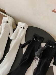 1/2/4/5/10双装女士黑白磁性情侣袜，可爱自动吸附式中筒袜，春秋季 - 黑與白 - 查看 9