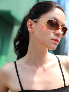 Women Fashion Glasses, Polarized Y2K Glasses Wrap Around Butterfly Design Fashion Sunnies CK0078 - XCH-F - 查看 2