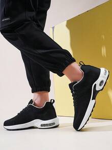 Men's Black Running Shoes With Visible Unit Lightweight Mesh Design For Breathable Comfort – Ideal Athletic Sneakers For Active Lifestyle & Best Gift For Him - Đen và trắng - Xem 1