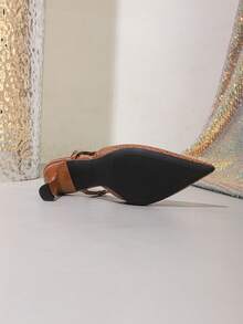 2026 Summer Elegant Romantic Brown Mid-Heel Pointed Toe Slingback Sandals, Minimalist Commuting Slingback Heels For Women - Brown - View 4