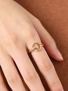 时尚个性的 24k 镀金/镀铂金 T 形可调节女式戒指，镶嵌白色锆石，是女性日常佩戴、派对、婚礼、节日礼物的理想之选。 - 時尚 - 查看 2