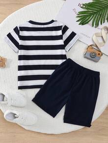 Ensemble short et t-shirt manches courtes pour garçons, col rond - bleu indigo - Voir 2