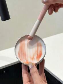 1块化妆刷清洁皂，通用型，适用于粉扑和化妆刷，有效清洁残留的化妆品污渍。 - 固體 - 查看 6