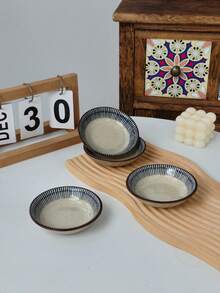 Cabin Kangaroo 1pc/2pcs/4pcs Blue & White Striped Ceramic Small Plate, Household Sauce Dish, Dessert Plate, Photography Prop - Multicolor - View 4