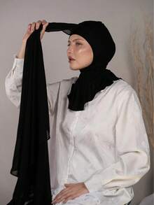 1pc Instant Chiffon Hijab Set, Includes Chiffon Scarf And Undercap, Soft, Breathable Chiffon Fabric, Suitable For Daily Wear, Festivals, Prayers, Pilgrimages - Black - View 3