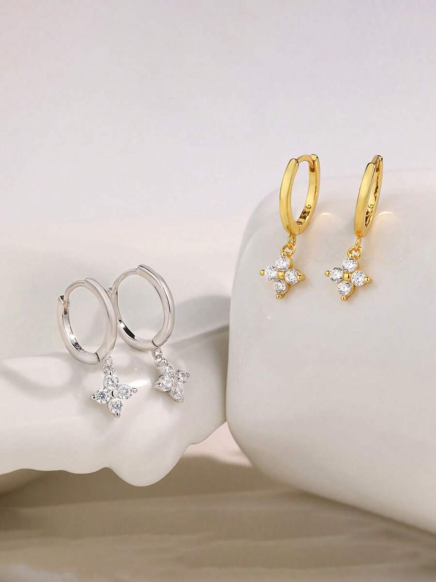 Bông tai bạc 925 hình hoa bốn lá, mặt dây chuyền hình tròn đôi đính đá Cubic Zirconia, kiểu dáng hoa lá ngọt ngào, không gây dị ứng, kèm hộp quà sang trọng.