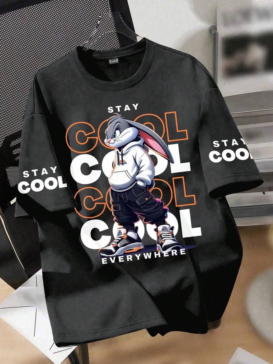 Áo thun rộng rãi cho bé trai, in hình chú thỏ hoạt hình ngộ nghĩnh, khẩu hiệu "Keep Calm" và "Ubiquitous", điểm nhấn tay áo bằng chữ "Keep Calm", kiểu dáng thoải mái, phù hợp cho đi học, trượt ván, mặc thường ngày và mùa hè. - Màu xám đen - Xem 1