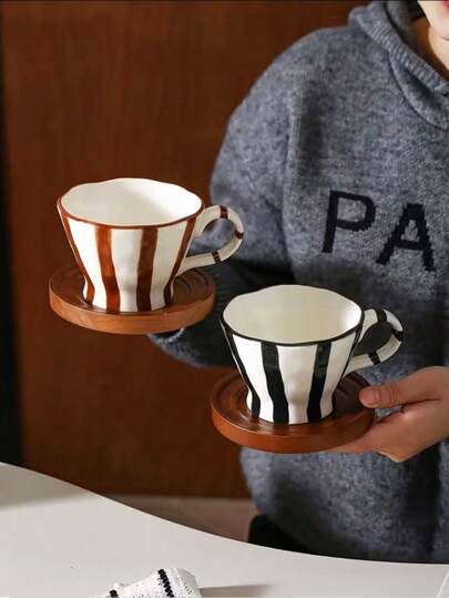 1 Set American Style Textured Ceramic Striped Cup & Saucer, Vintage Inspired Latte/Coffee Cup & Saucer, Suitable For Restaurants, Living Rooms, Cafes