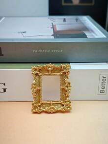 Cornice fotografica mini dorata, accessorio per fotografia di gioielli e arte di unghie, adatto per San Valentino, decorazione per il soggiorno e la stagione del ritorno a scuola/cornice decorativa da appendere - Multicolore - Visualizzare 7