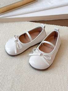 1 Pair Of One Foot Children's Flat Shoes 2026 New Spring Girls' Soft Soled Casual Performance Fashion Shoes, Women's Treasure Bow Fashion Shoes - Beige - View 3