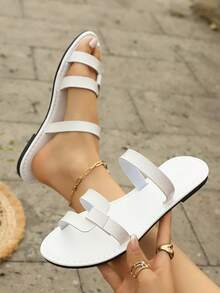Teens' New Flat Sandals, Casual Vacation Style, Suitable For Daily Commute, Holiday Trips, Campus Wear, Hanging Out With Friends - Brown Flat Sandals, White Flat Sandals, Gold Flat Sandals - White - View 2