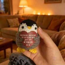 1PC 灰色手企鹅 可爱的手工钩织企鹅：柔软精致的企鹅，完美地表达了你女儿的关爱。 - 彩色 - 查看 3