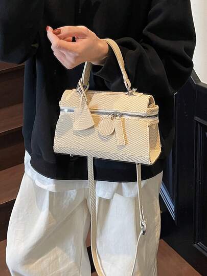 Dedoo A Small Woven Square Handbag For Spring And Summer Seasons, Featuring An Exquisite Small Pendant And Double Zipper Design. This Solid-Color Handbag Is Versatile For Women's Daily Use And Commuting, Easy To Carry, And Can Be Worn As A Handbag, Shoulder Bag, Or Crossbody Bag.