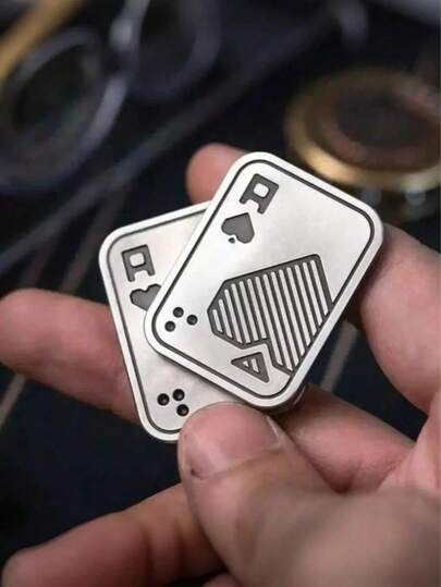 1pc Metal Finger Toy - Metal Playing Card Push Slider Fidget Toy, Men's EDC Finger Toy Tactile Coin, Office Desk Toy Gift For Boyfriend, Father