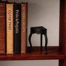 SHAMLESS 1:12 Scale Mini Triangular Corner Decor Table, Realistic Plastic Small Furniture Collectible, Mini Curved Leg Retro Victorian Style Side Table, DIY Craft, Holiday/Birthday Creative Gift, Home/Office Desktop Decor - Triangle Corner Table - View 2