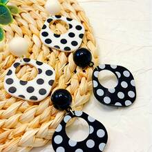 Vintage & Fashionable Minimalist Acrylic Black & White Polka Dot Geometric Drop Earrings - Bohemian Diamond & Gothic Style, Perfect For Parties, Vacations & Christmas - 黑色背景白色圓點 + 2 PCS - 查看 3