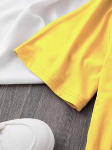 % Cotton Printed-Shirt, Street Style Loose Fit, Basic Versatile Piece, Casual Everyday Top, Couple's Matching Style [Directional] Women's Fashion Printed-Shirt, Soft, Versatile | White Floral Pattern - 黃色 - 查看 4