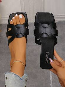 新款春夏平底休闲凉鞋，舒适女鞋 - 黑色 - 查看 1