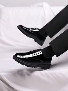 2026 Nuevos zapatos de vestir de cuero casuales de negocios para hombres de primavera, zapatos de vestir con aumento de altura invisible, zapatos formales cómodos, transpirables y suaves, versátiles y adecuados para todos los hombres y mujeres - Negro - Ver 4