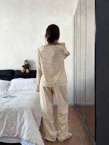 Dreamivo Bộ đồ ngủ dài tay nữ màu mơ in hoa, viền bèo nhún. - Màu be - Xem 2