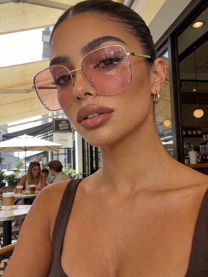 Women's Oversized Sunglasses Suitable For Round Faces, Retro Elegant Square Frame Pink Metal Fashion Glasses With Rhinestone Hollow-Out Temples, Vintage Sunglasses Essential For Summer Vacation