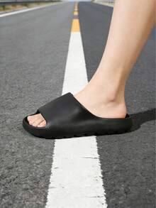 Dép lê mùa hè unisex, dép đế mềm thời trang chống trơn trượt, đế dày, dép đi biển. - màu đen - Xem 12
