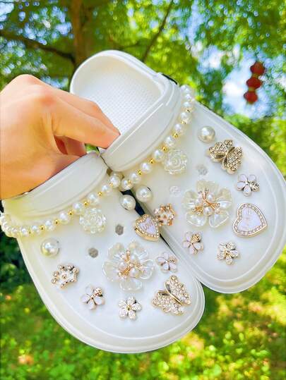 22pcs DIY Garden Shoes 3D Camellia Flower, Artificial Pearl Gold Chain, Campus Style Shoe Decorations, Removable Accessories Suitable For Hollow Slippers/Sandals, All Seasons, Holiday Gift