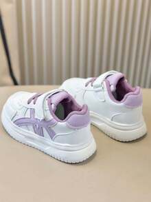 1 pereche 2026 Pantofi sport pentru fete, pantofi sport, pantofi sport casual cu partea superioară color block, talpă moale, închidere cu velcro pentru încălțare/descălțare ușoară - Alb și violet - Vizualizare 5