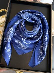 Hạt điều màu xanh đậm