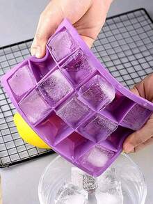 1pc Silicone Ice Cube Tray, Single Layer Multi-Compartment Ice Mold, 15/24 Grids - Multicolor - View 1