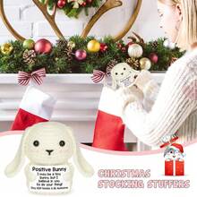 一只手工钩织的兔子虽然很小，却传递着巨大的节日希望信息：“我相信你！” 欢快的圣诞系列在整个节日期间传播热情、舒适和情感上的温暖。 - 彩色 - 查看 8