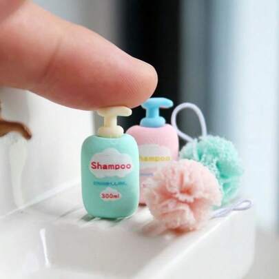 2pcs/Set Dollhouse Miniature Shampoo & Bath Bomb Model Decor | Tiny Trinkets | Cute Dollhouse Miniature Shampoo & Bath Bomb Model Decor (No Chemicals, Not For Application) - Creative Miniature Bathroom Decor - Dollhouse Decoration - Dollhouse Accessories - Dollhouse DIY - Photography Prop - Micro Landscape Handicraft - Model Collection - Perfect Holiday Gift