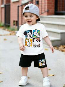 Disney Mickey Mouse Cartoon Pattern Casual And Simple Short-Sleeved Crew Neck T-Shirt And Shorts Set For Boys And Girls, Perfect For Summer Wear. - White - View 1