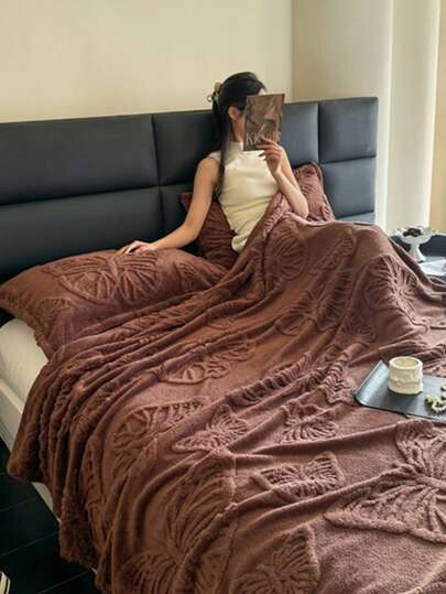 1pc Jacquard Butterfly Pattern Blanket, Suitable For Bed, Sofa, Office Nap, Pet, Warm & Comfortable, Solid Color Minimalist Design, Provides Cozy Sleep Experience, Holiday/Mother's Day Gift